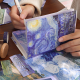 梵谷 the starry night星空手帳禮盒-油畫系列,拼貼、 A6手帳本,以及拼貼素材、紙膠帶、便籤等素材 梵谷 the starry night星空手帳禮盒-油畫系列,拼貼、 A6手帳本,以及拼貼素材、紙膠帶、便籤等素材