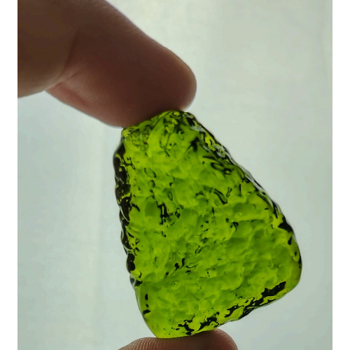 捷克隕石 Moldavite｜靈魂轉化的星際之石_很適合冥想、手握、項鍊吊墜